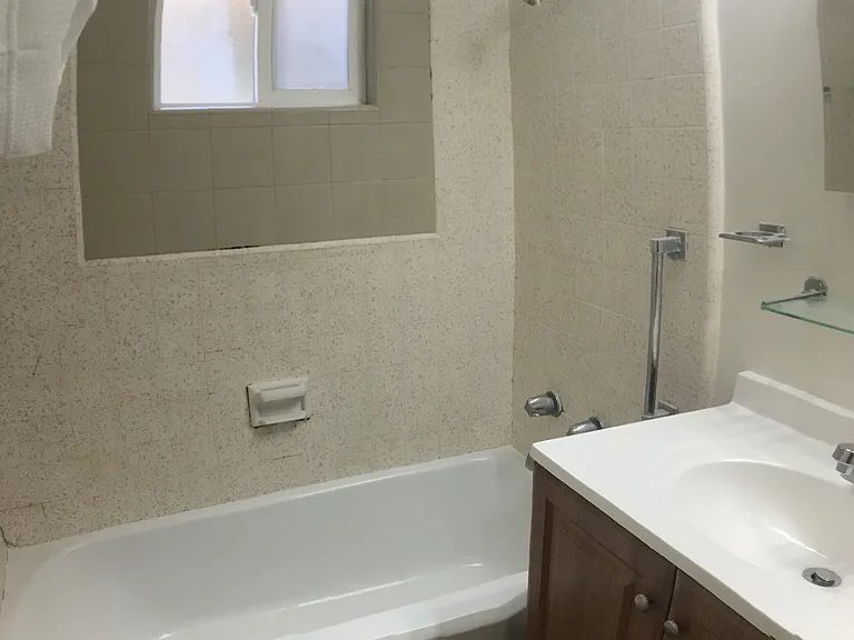 125-135 W. Los Olivos — Photo 10