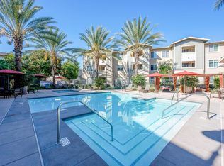 Sendero Gateway Apartment Homes, Ladera Ranch, CA 92694