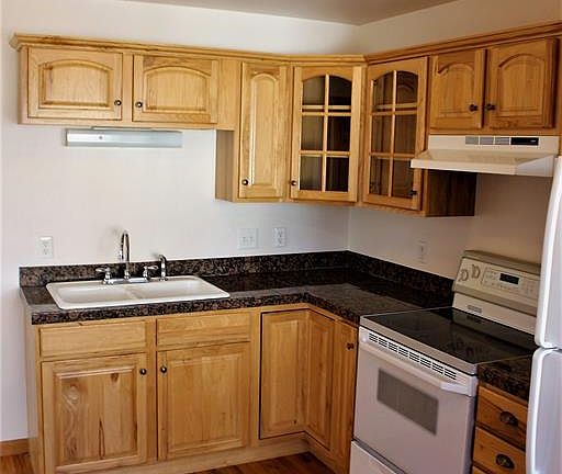5th image of 103 N Yellowstone St #7
