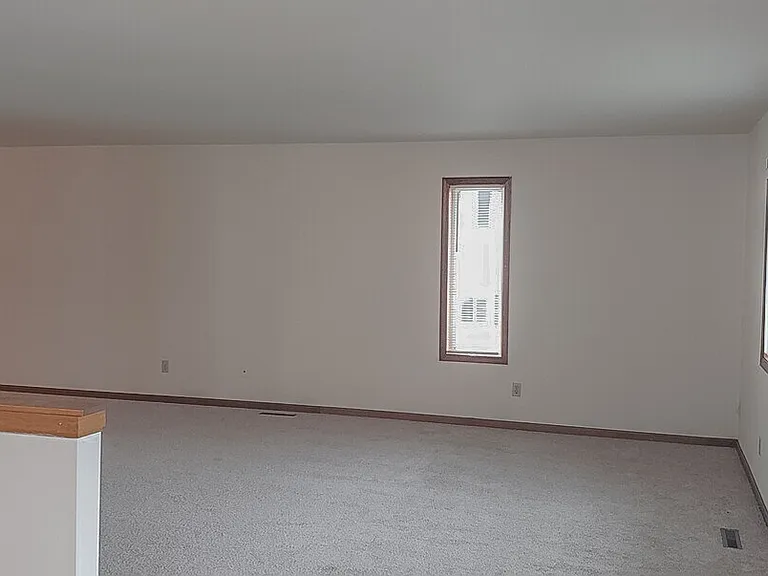 113 W Parkview St #B — Photo 10