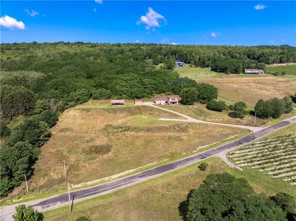 8755 Greyton H Taylor Memorial Dr, Hammondsport, NY 14840