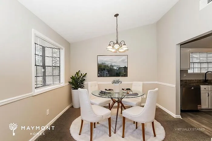 9370 Woodloop Ct — Photo 6