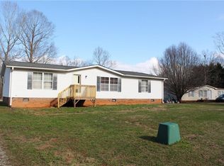 5404 Snyder Ctry Rd, Trinity, NC 27370