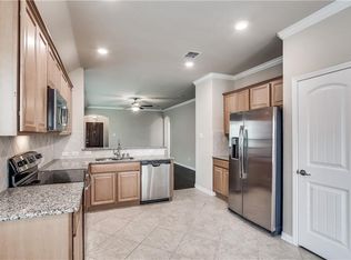609 Wounded Knee Dr, Aubrey, TX 76227