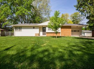 1111 Scholl Rd, Ames, IA 50014
