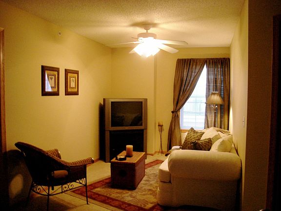 2nd Family Room/Loft