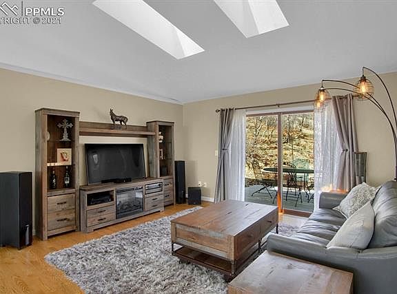 5th image of 5540 Saddle Rock Pl
