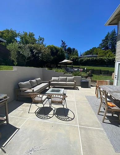 1104 Woodside Rd Photo 1