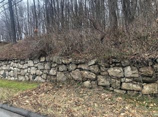 6 New Rd, Avon, CT 06001