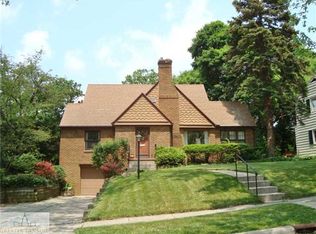 1022 Cresenwood Rd, East Lansing, MI 48823