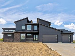 6986 Merchant Rd, Delaware, OH 43015