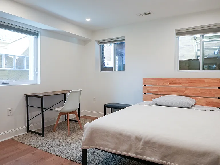 1622 Lamont St NW #1 — Photo 14