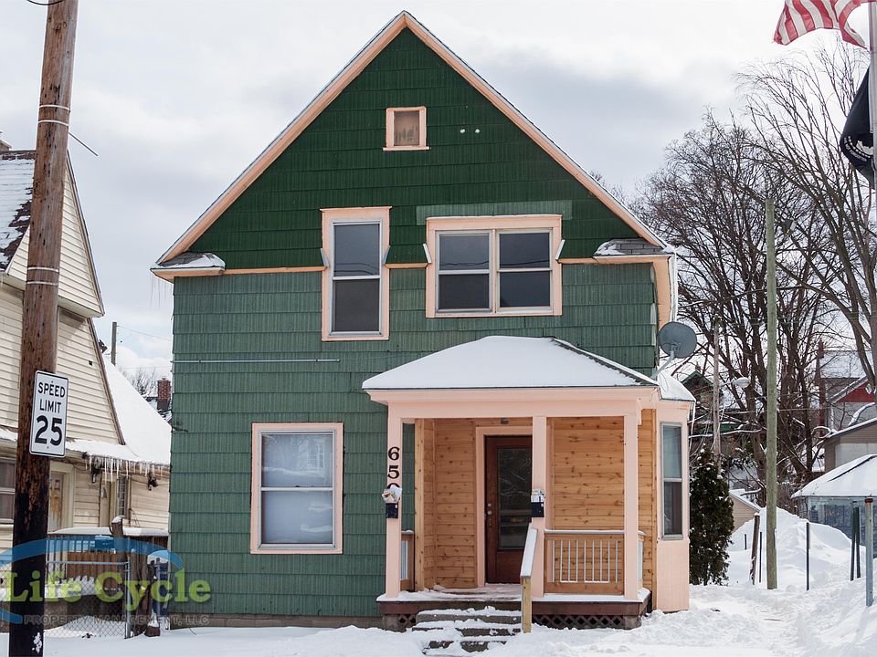 1st image of 650 Michigan St NE