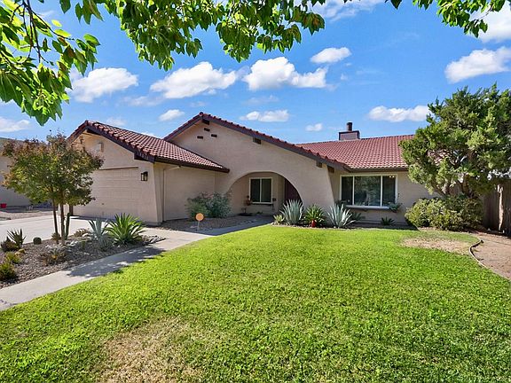 3rd image of 3813 Tumbleweed Ct