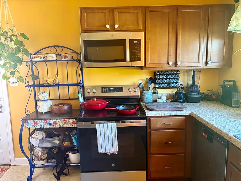 404 Old Haw Creek Rd — Photo 8