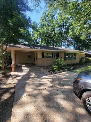 1712 Spencer Ave Photo 1
