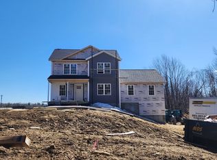 168 Sheldon Rd, Fitchburg, MA 01420