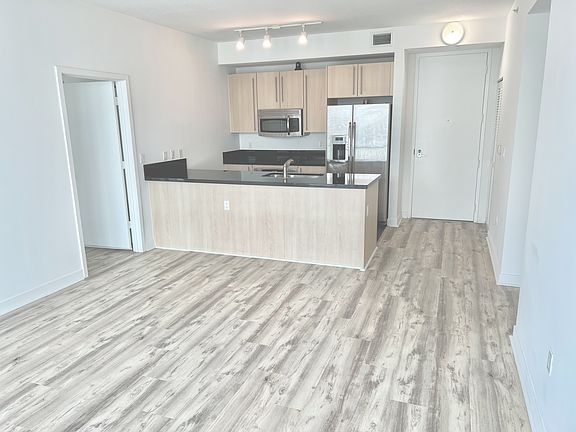 3rd image of 1111 SW 1st Ave APT 3623