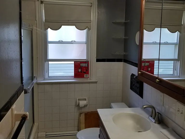 1st floor bathroom