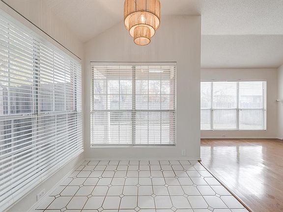 4th image of 7228 Cross Keys Dr