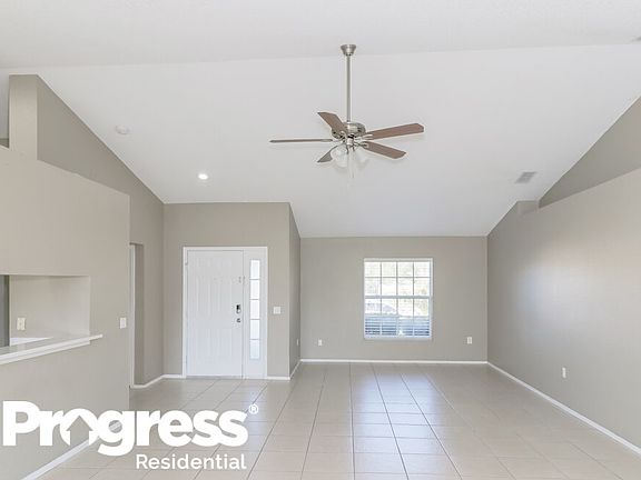 4th image of 7993 Oak Run Cir