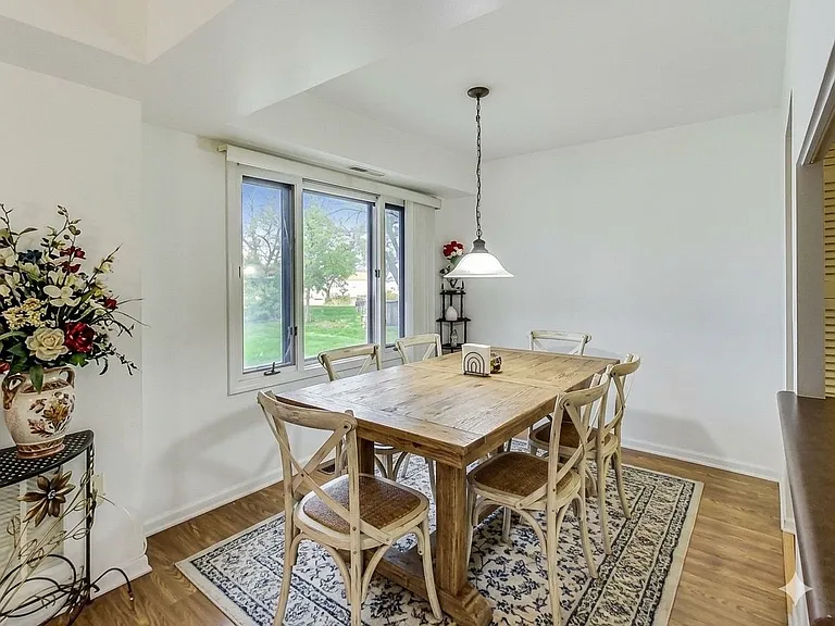 1132 E Randville Dr #2F — Photo 4