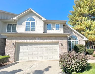 1058 Mission Hills Ct, Chesterton, IN, 46304