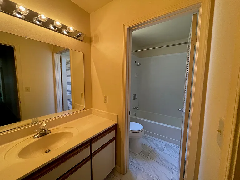 68-1696 Akaula St — Photo 10
