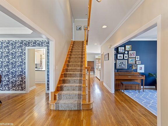 2nd image of 4448 Franklin Ave
