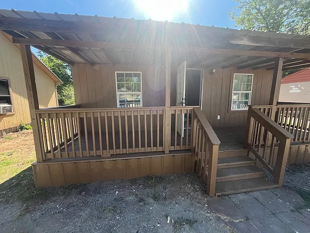 632 Church St — Photo 1