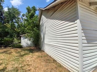 202 S Center Ave, Shawnee, OK 74801