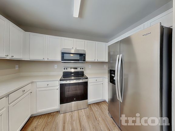 4th image of 5819 Twin Brook Dr