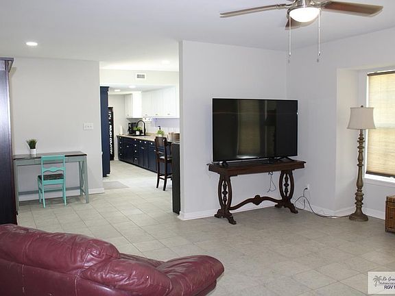 3rd image of 2402 N Ed Carey Dr APT 6