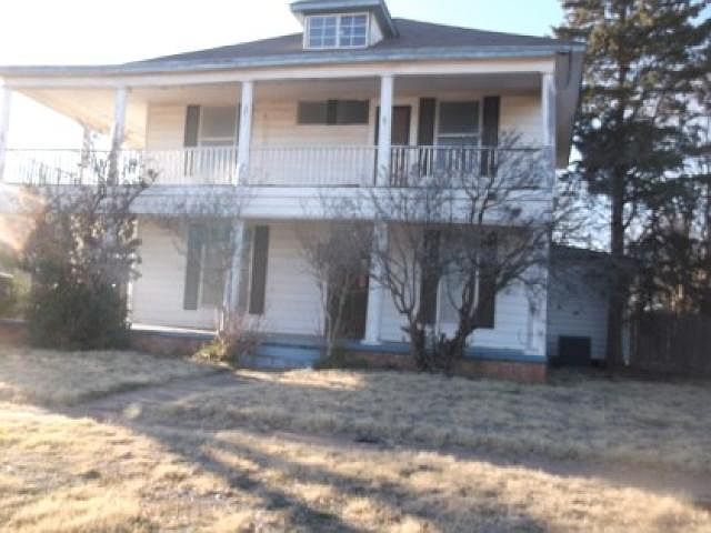 1st image of 317 N Waggoner St