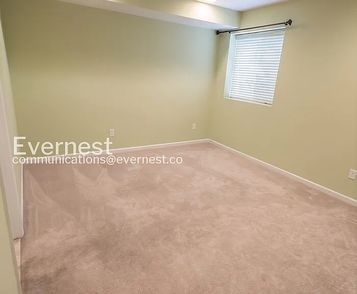 1735 Hudgins Farm Cir — Photo 18
