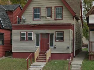 2760 N 35th St, Milwaukee, WI 53210