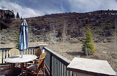 5th image of 70 Castle Peak Close #B