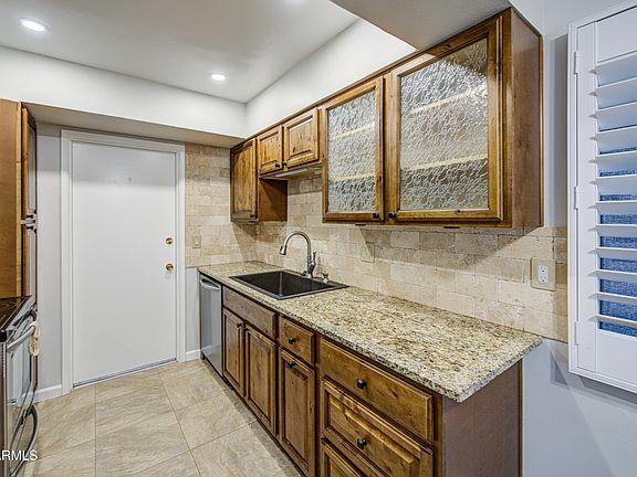 5th image of 10523 W HIGHWOOD Lane