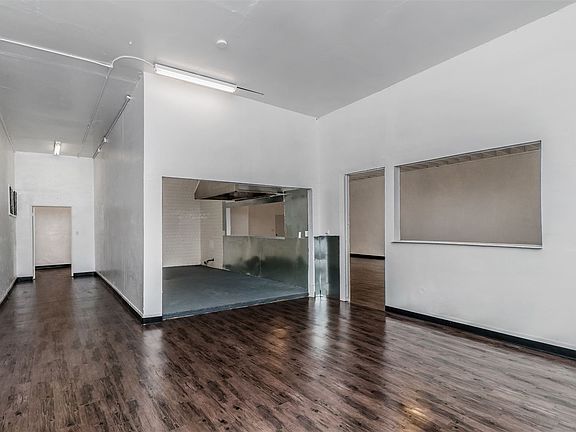 8129-San-Pedro-St-17