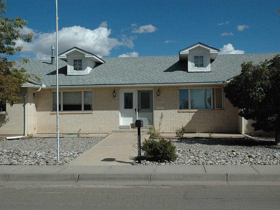 1st image of 1501 Sierra Dr