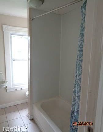 00303_1zO1C0U49mR_600x450