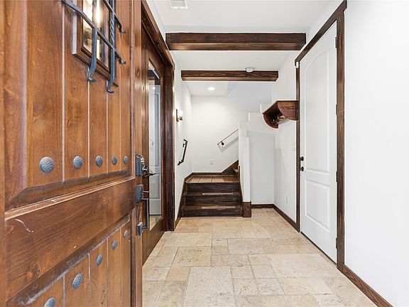 3rd image of 5733 Kiam St
