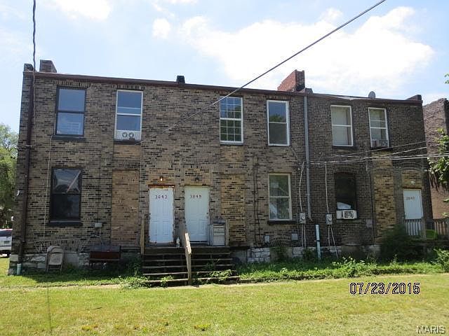 2nd image of 3843-3847 Evans Ave