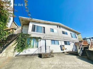 824 28th Ave S, Seattle, WA 98144