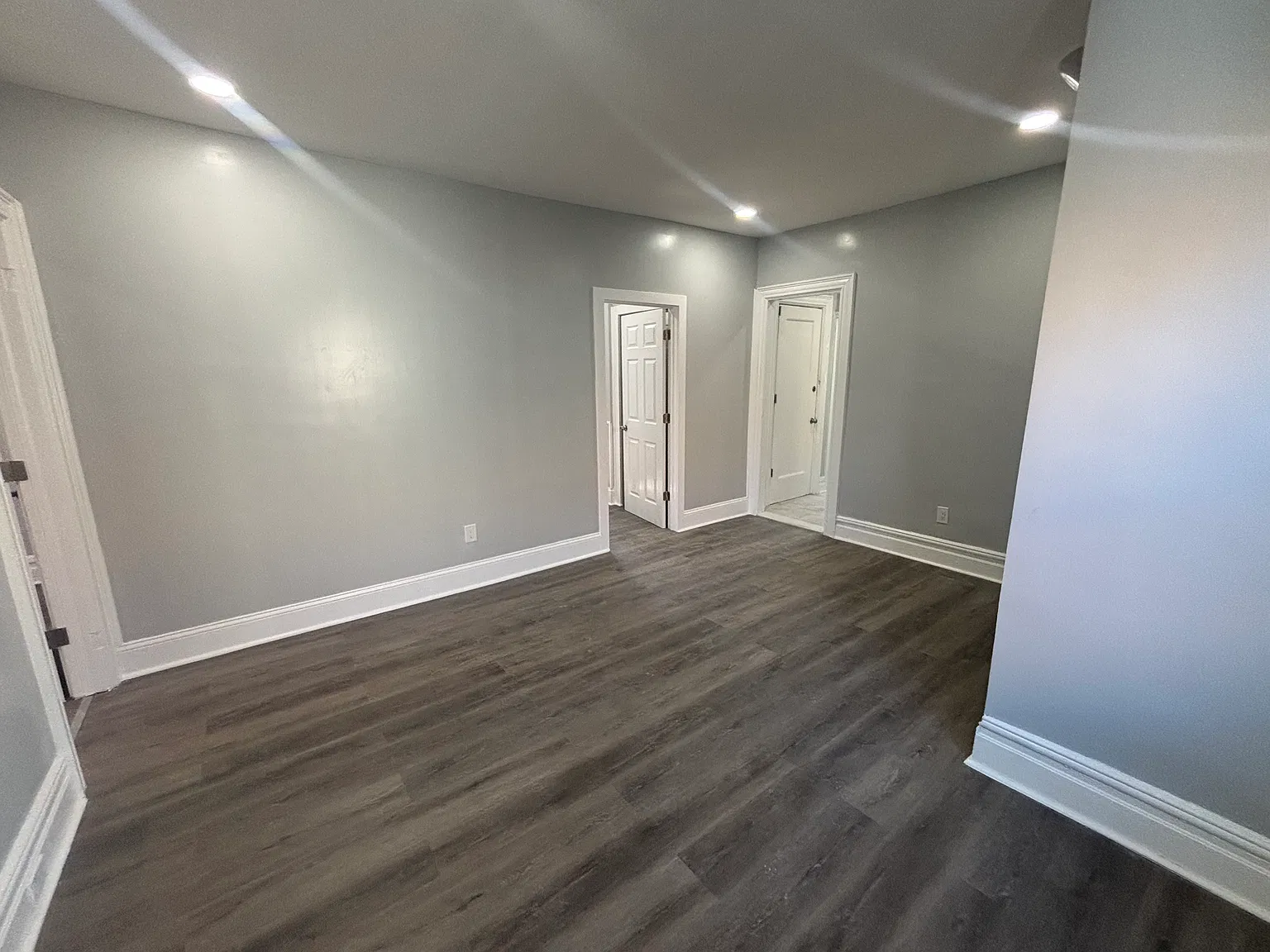 3 bed, 1250 sqft, $2,950 — Photo 1
