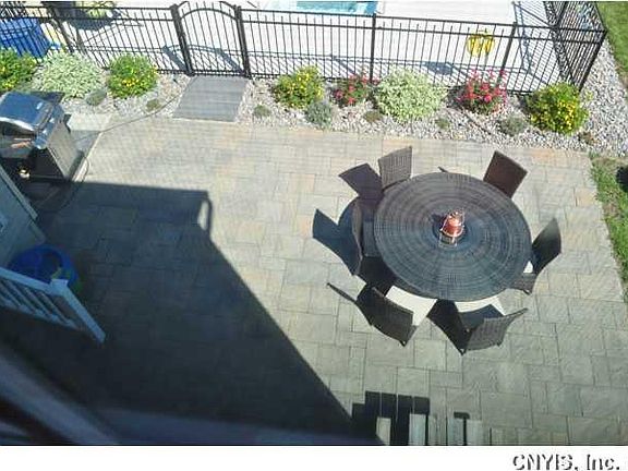 5th image of 100 Big Bend Way