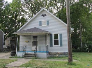 209 W 11th St, Sedalia, MO 65301