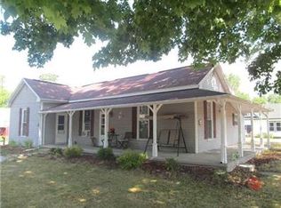 136 N Tennessee St, Danville, IN 46122