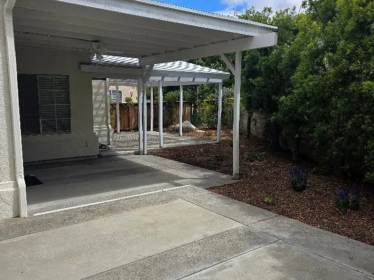 45104 Putting Green Ct — Photo 23