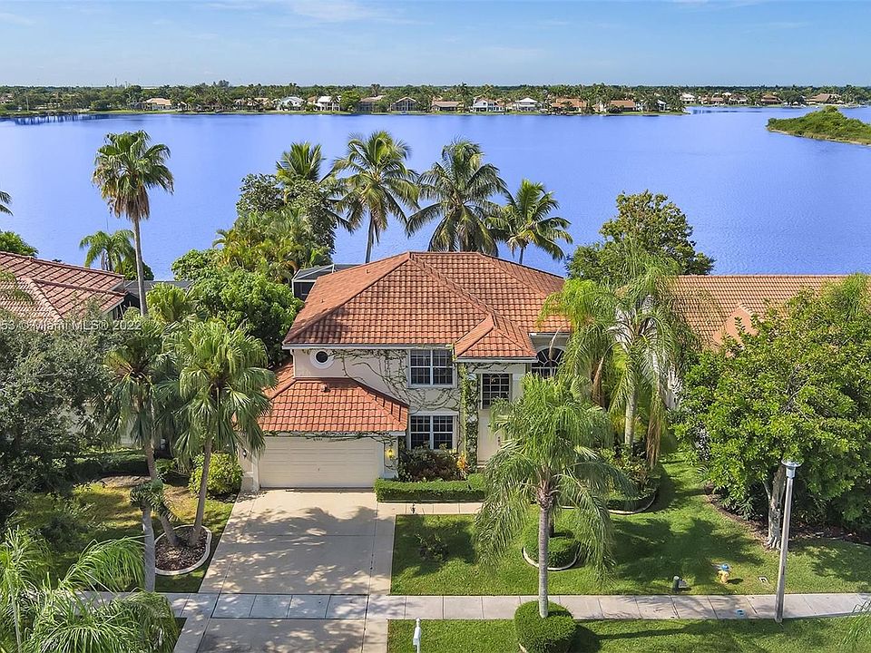 1st image of 17852 NW 15th Ct #17852